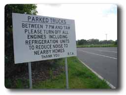 Truck sign at Sleepy Hollow rest area