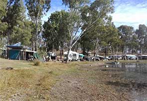 Wuruma Dam campers